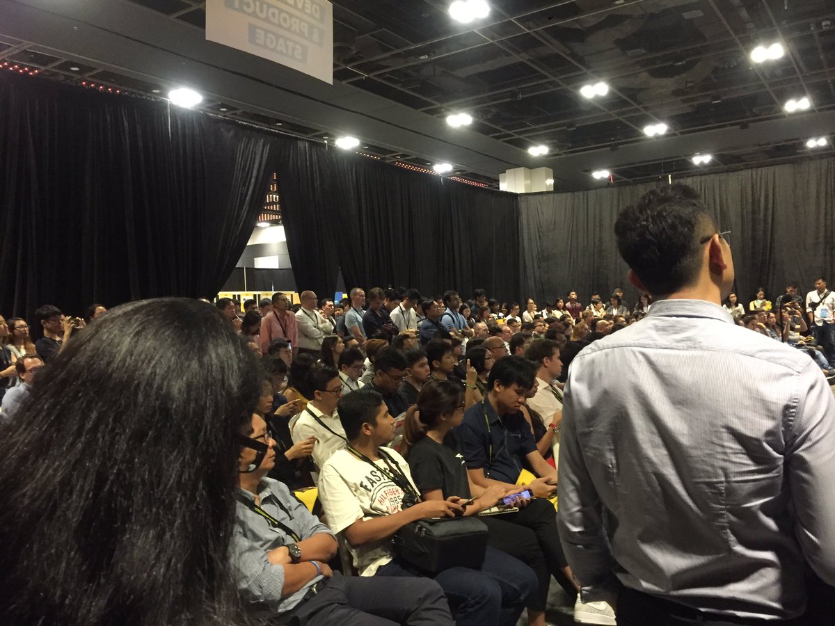 antony__ma's tweet photo. #tiasg2017 5x more people at Developer Stage than Startup Stage. Next year , we need more product / dev speakers ! #PALOSpotlight https://t.co/nrIMU9HVul