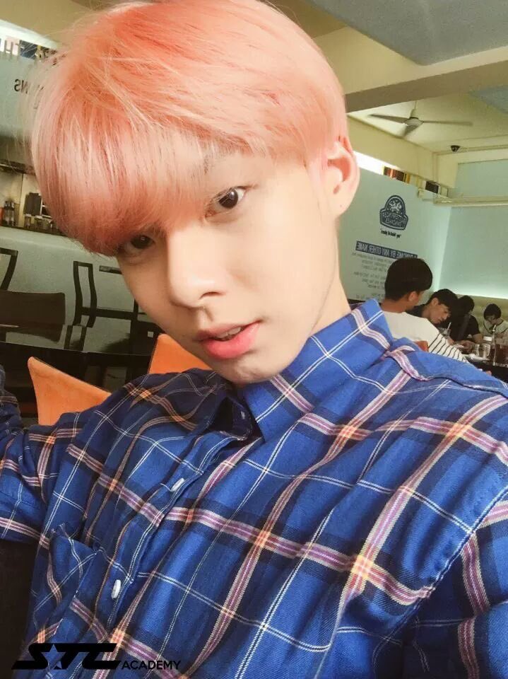 woo jinyoung pics on Twitter: "a compilation of jinyoung in his plaid