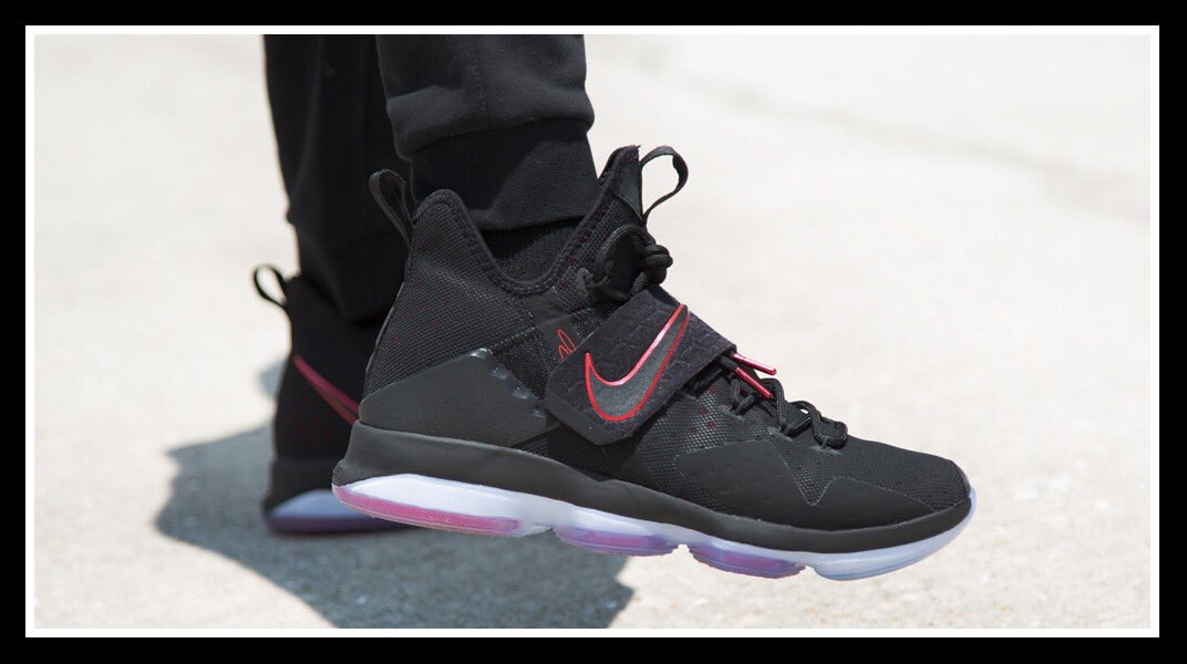 nike lebron 14 bred