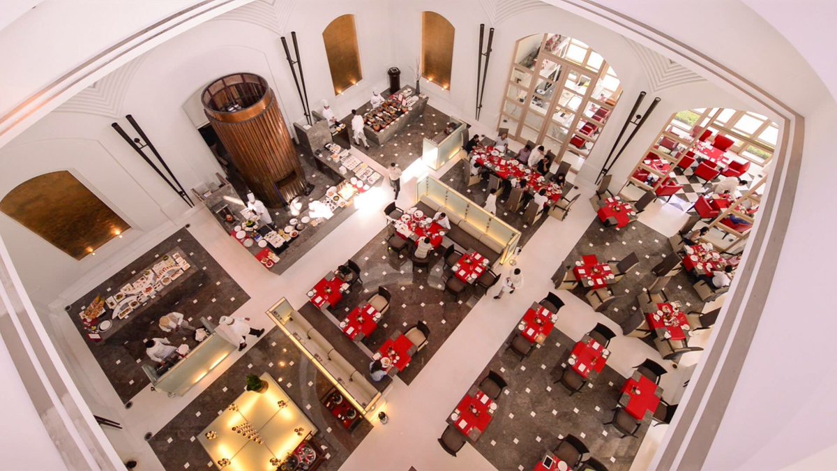 prachsharma13's tweet photo. #TridentExperiences Aerial View of Cilantro Restaurant. https://t.co/sGZ7P7z5m3
