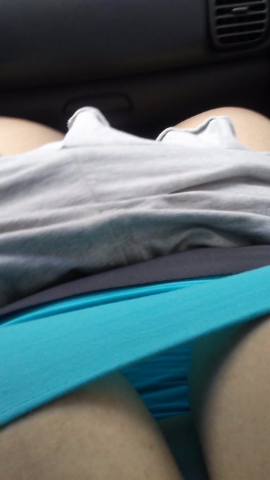 I think I am a little underdressed for Denver today https://t.co/GOtEsJniH6<a href="/tag/foodie"class="tags"><span>#foodie</span></a><a href="/tag/whippedcream"class="tags"><span>#whippedcream</span></a><a href="/tag/dessertflautas"class="tags"><span>#dessertflautas</span></a>