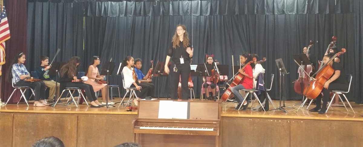 GoodmanStaff's tweet photo. Our school's Spring Orchestra Concert 2017! https://t.co/fErkCwyn0H