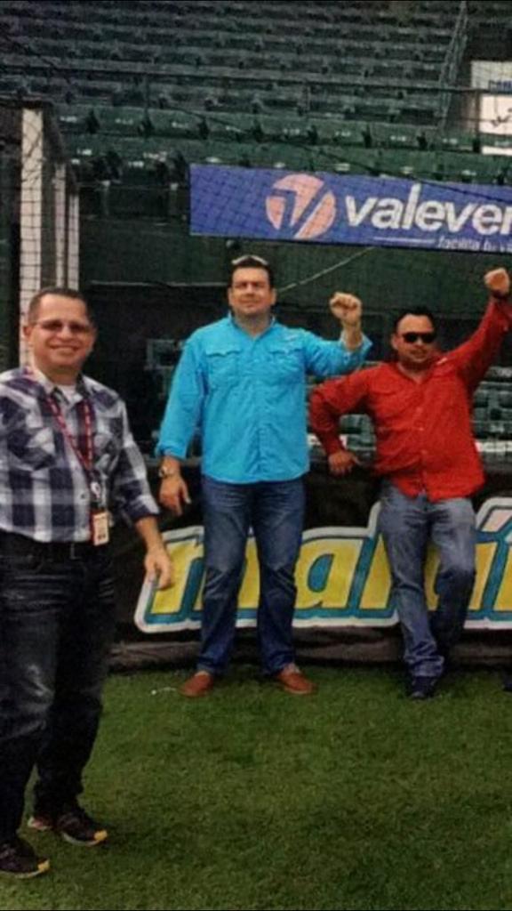 ELMAZO7's tweet photo. CAIMAN DEL MISMO CHARCO, TODABIA SIGUEN ARTICULANDO ESTOS OPERADORES DE PEDRO LEÓN PARA SEGUIR DESTRUYENDO LOS MEJORADORES @NMartinezVe https://t.co/D9tOKq0L1p