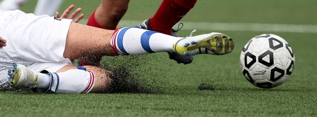 Parents in Bellevue question the safety of crumb rubber on children's play fields
bit.ly/2pI7f5u