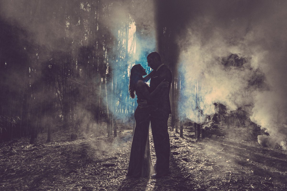 jessicanaziri's tweet photo. Engagement pics..not so teched out, but still fun to share with cyberspace. Techie wedding in t minus 18 days #weddingtech #techwedding https://t.co/ro8gstM85R