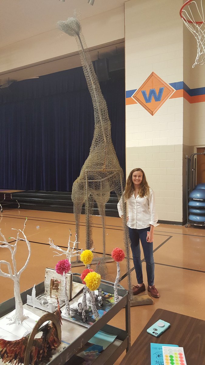 This is the most AMAZING thing I've ever seen at the Art Phenomenon. Not only an athlete, but talented artist! 12ft Giraffe made at home!👍💜