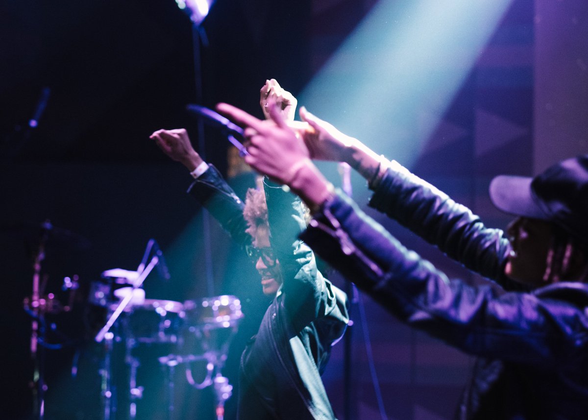 SAVE THE DATE Saturday 5.27.17 for #FLYGRLSLA ROUND 6 at @regenttheaterla! We have some amazing talent in store for you! #FLYGRLSLA