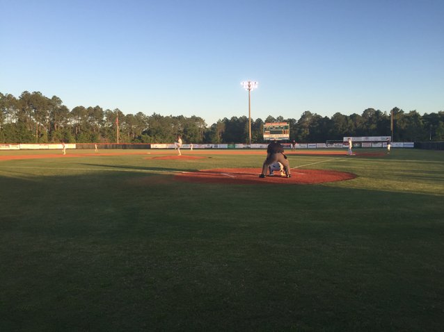 ScottRossman7's tweet photo. A great night for playoff baseball, Gulf Breeze at Mosley. https://t.co/pD4I82MU7Z