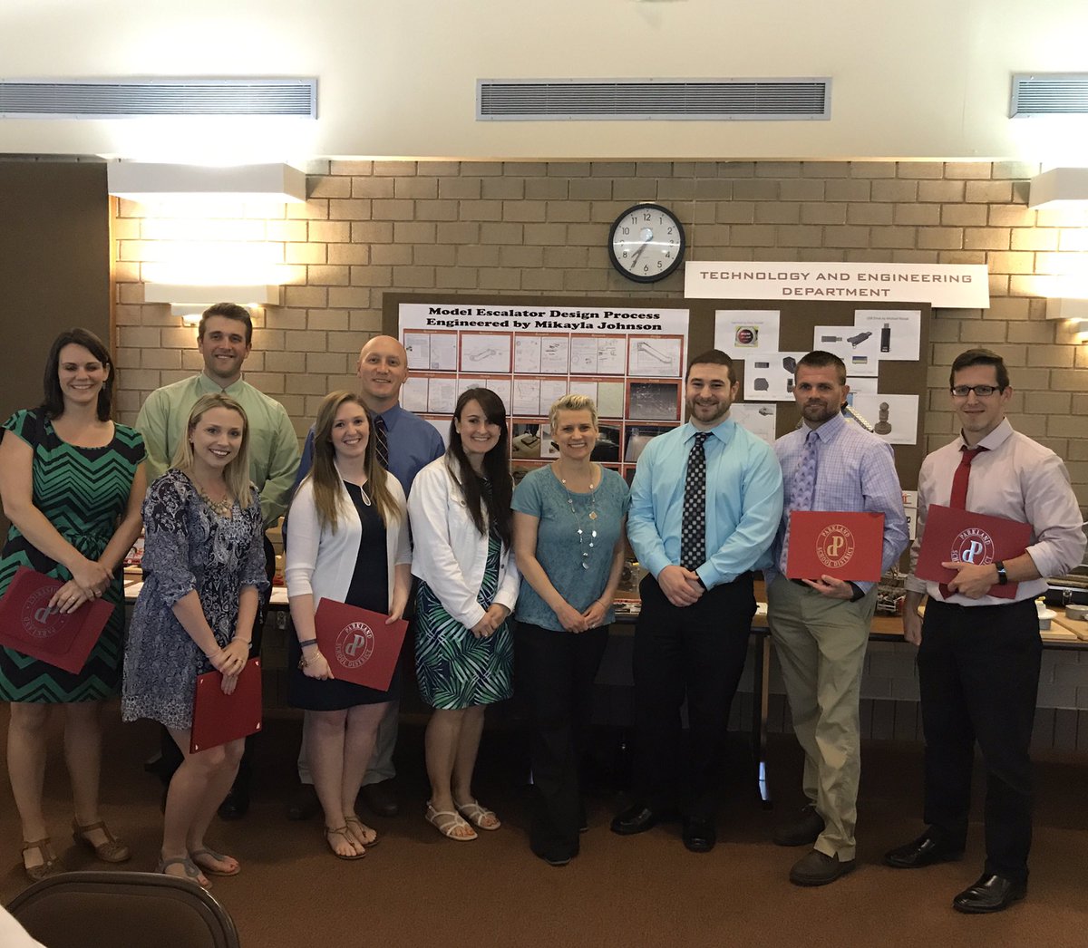 RennaTech's tweet photo. Congrats @ParklandSchools 2017 Technology Integrators 🥇🚀👍 full list here https://t.co/90YQQGlBL1 #psdready21 #learnercentric #parklandproud https://t.co/vXl6h1kOUQ
