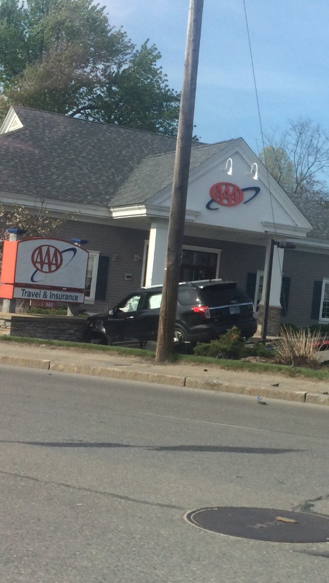 MacDaddyx's tweet photo. @AAAnews AAA is there for you when you need them most https://t.co/3qymmTlCT0