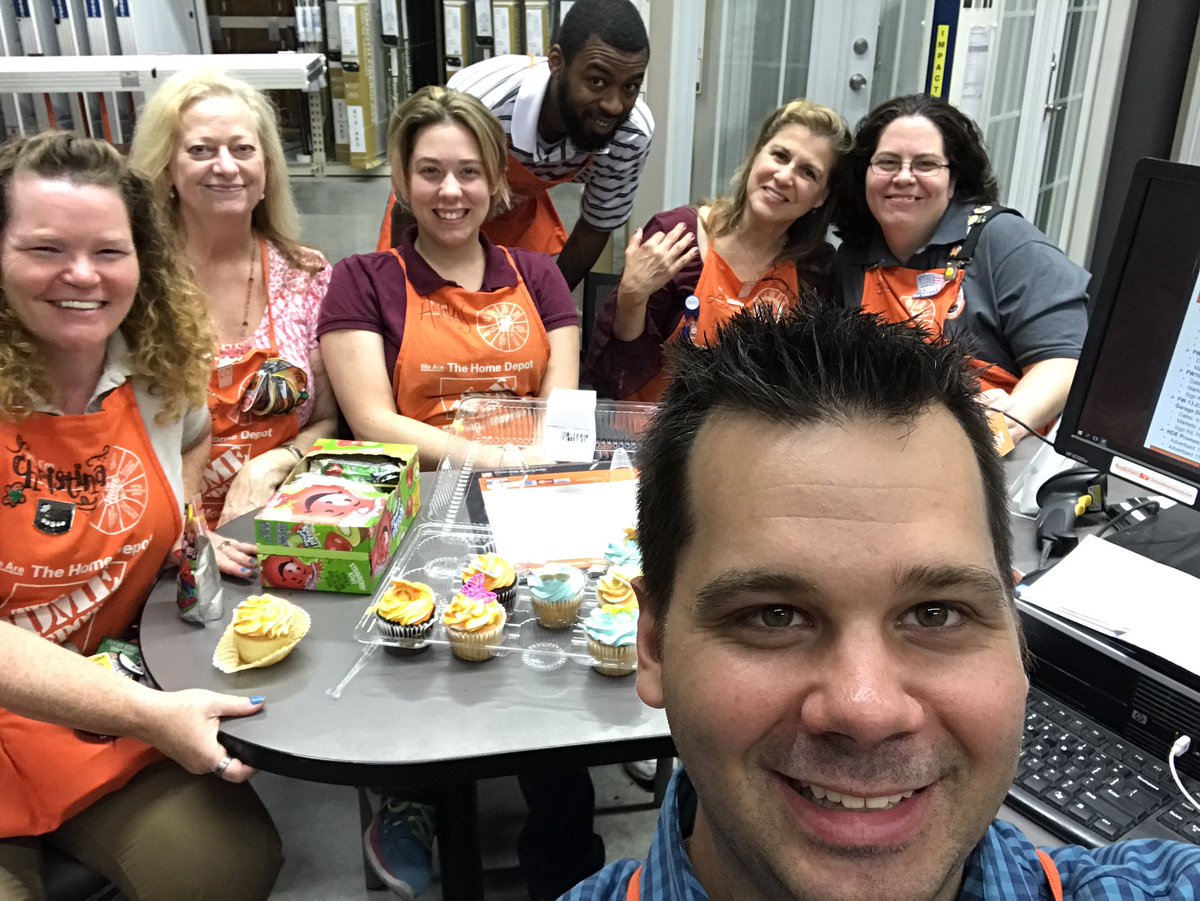 My first specialty meeting @ store 6869! We had a blast! #THDspecialtyops
