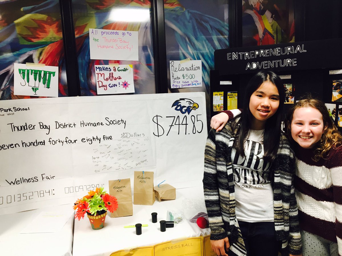 sasha_regier's tweet photo. BMO: Proud supporter of the #learningpartnership ~ the up & coming entrepreneurs of Thunder Bay #proudtoworkatbmo #bmorocks #bmo200 https://t.co/YFE0wWLErh