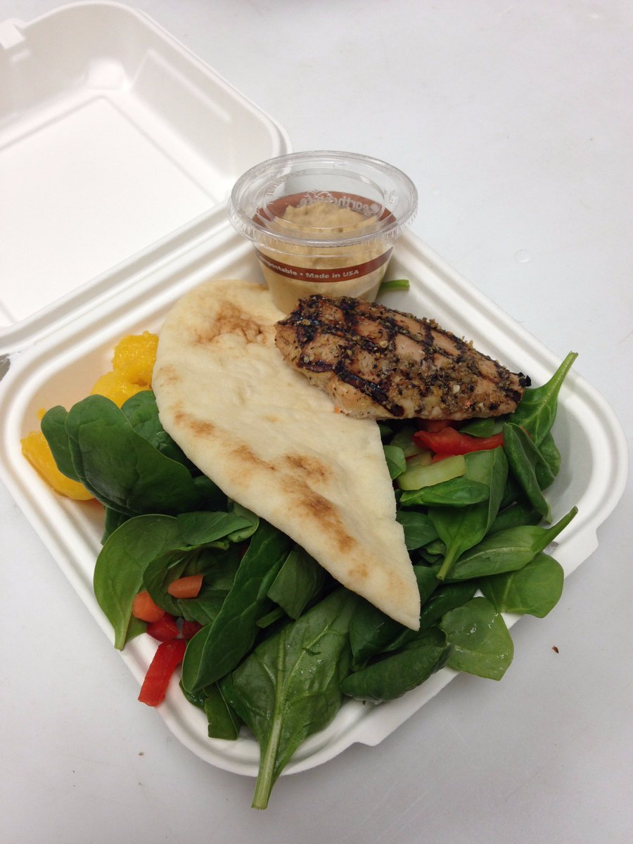 SAASFoodService's tweet image. Lunch Wednesday 5/17 - Grilled Chicken, Spinach Salad, Naan, Hummus, Mango - Vegetarian/Gluten Free Available