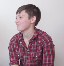 rainydayjules's tweet photo. Viola Messing is dead and has been replaced by a lookalike named Sam: a conspiracy thread https://t.co/aOhB0wYcTd