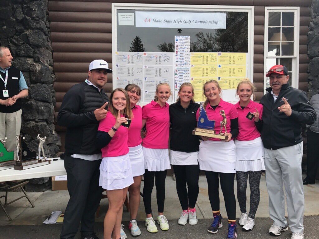 principalteske's tweet photo. #1 4A girls state champion and state championship team. The Ridge rules the links at state. #hellohawks @CrimsonCrowd @BCooperKMVT https://t.co/mFSqohgvaB