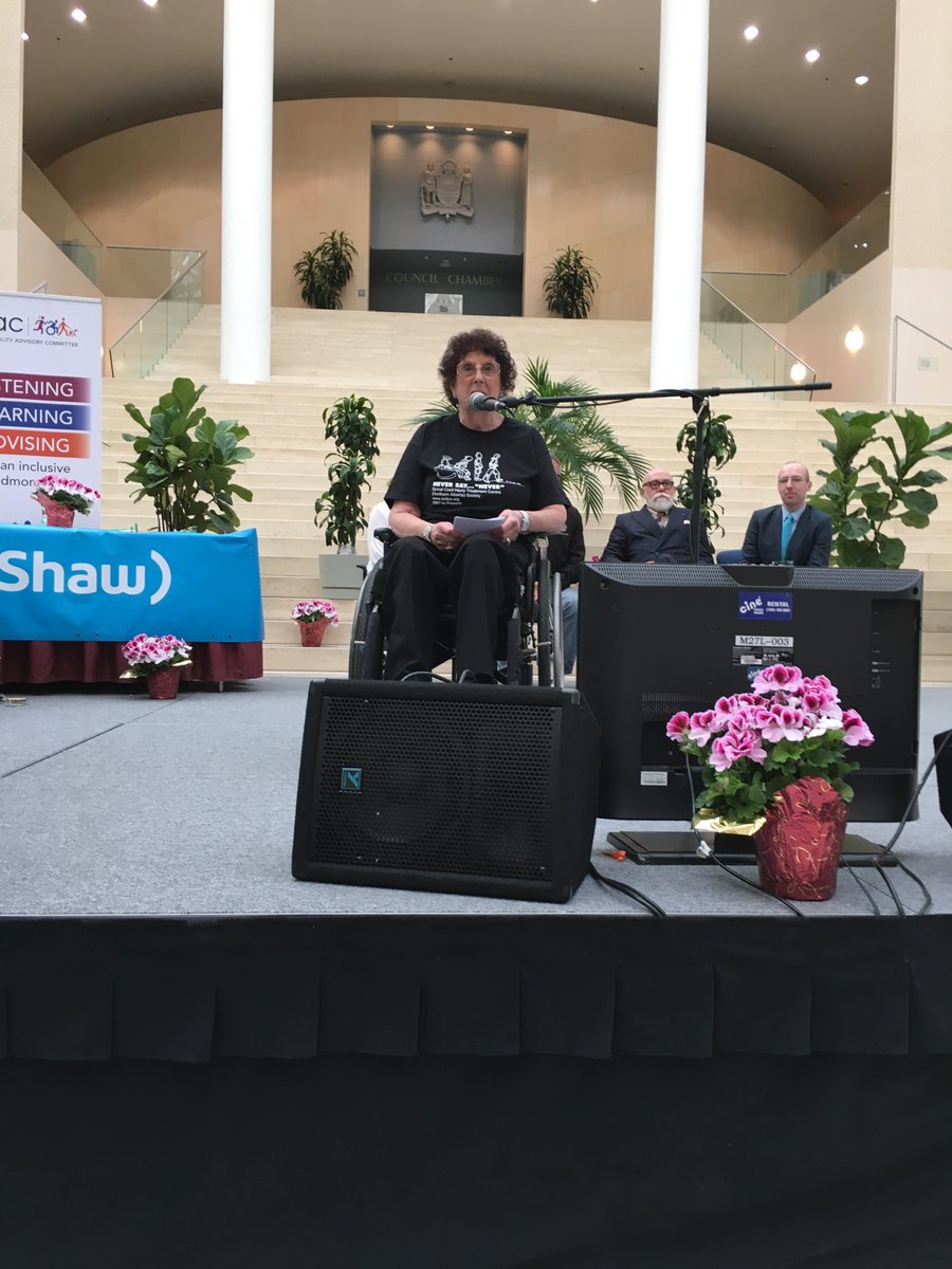 AACyeg's tweet photo. Congratulations to @SCITCS  for winning the award for outstanding service. #MayorsAwards #yeg #spinalcordinjury #outstandingservice https://t.co/fXSAcg3wG9