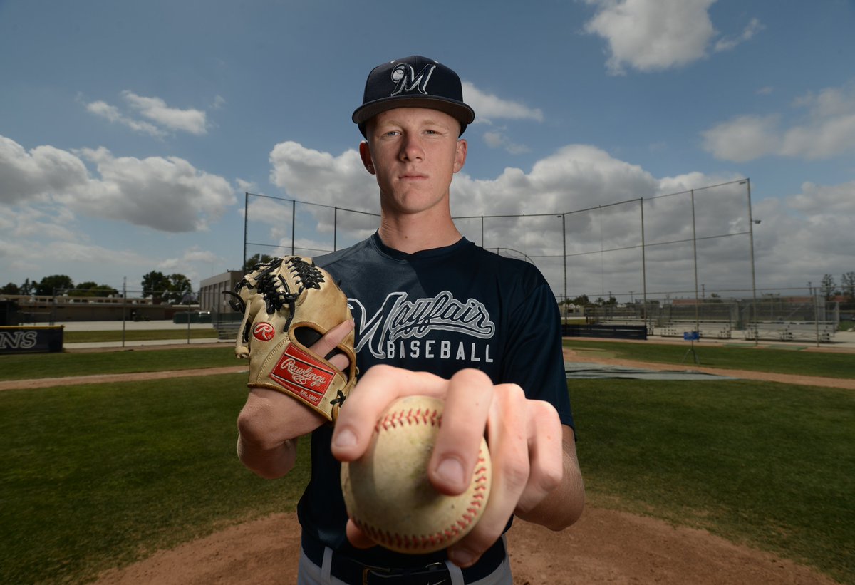 breezepix's tweet photo. #Mayfair pitcher Landon Anderson photos: https://t.co/4i7bBzgzJC https://t.co/DUsbgJoOKi