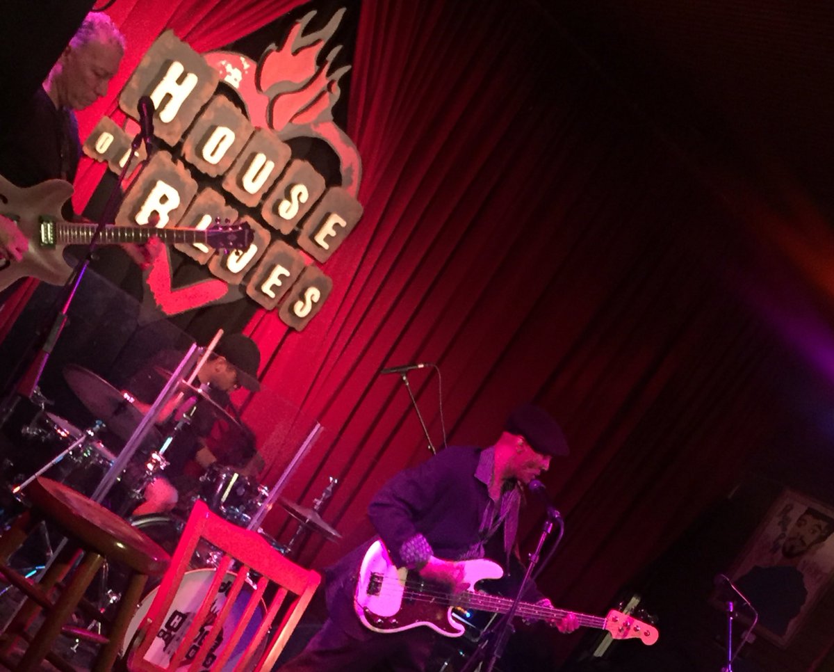 ITSM_Chantell's tweet photo. What a great conf party! @TDXBuzz #houseofblues @ITSMAcademy https://t.co/Ar8YCc3drr