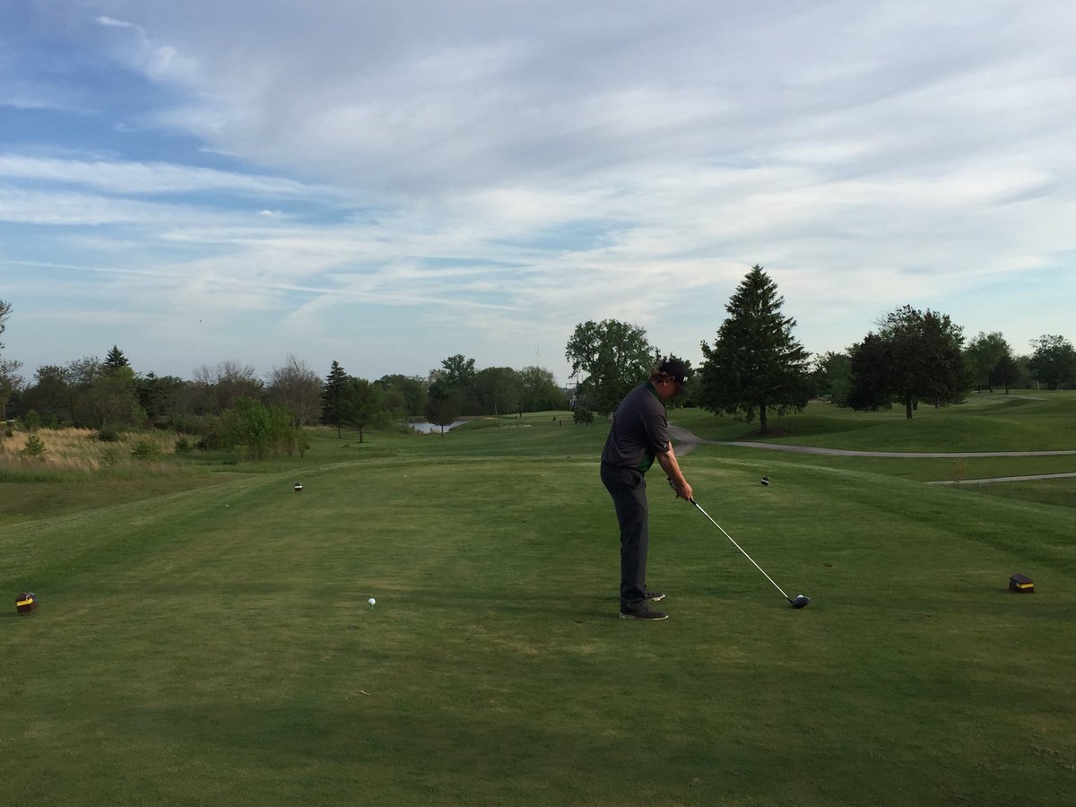NHSKNIGHTSGOLF's tweet photo. Ayden Michaels and Taylor Appledorn tee it up for senior night at Highland Lake Golf Course. https://t.co/9nKA6C7w2K