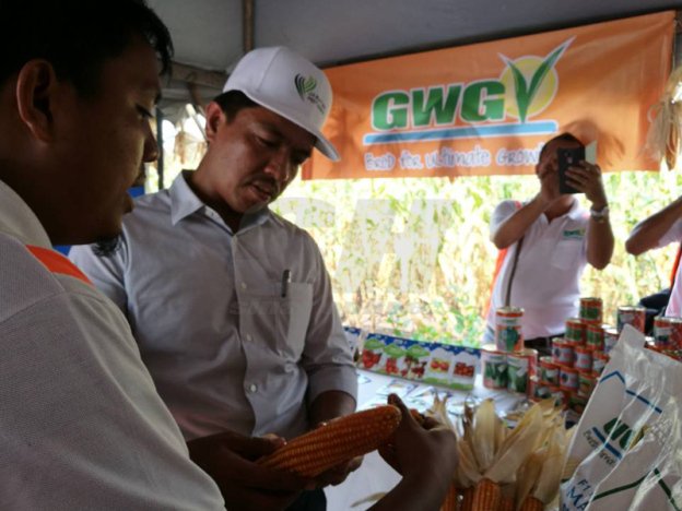 mardimalaysia's tweet photo. MOA kenalpasti lokasi projek jagung bijirin - Nasional #negaraku #ourfoodourfuture #TN50 - @SinarOnline 16 Mei 2017 https://t.co/5OLlZApsxk https://t.co/UFyh8cg7qA