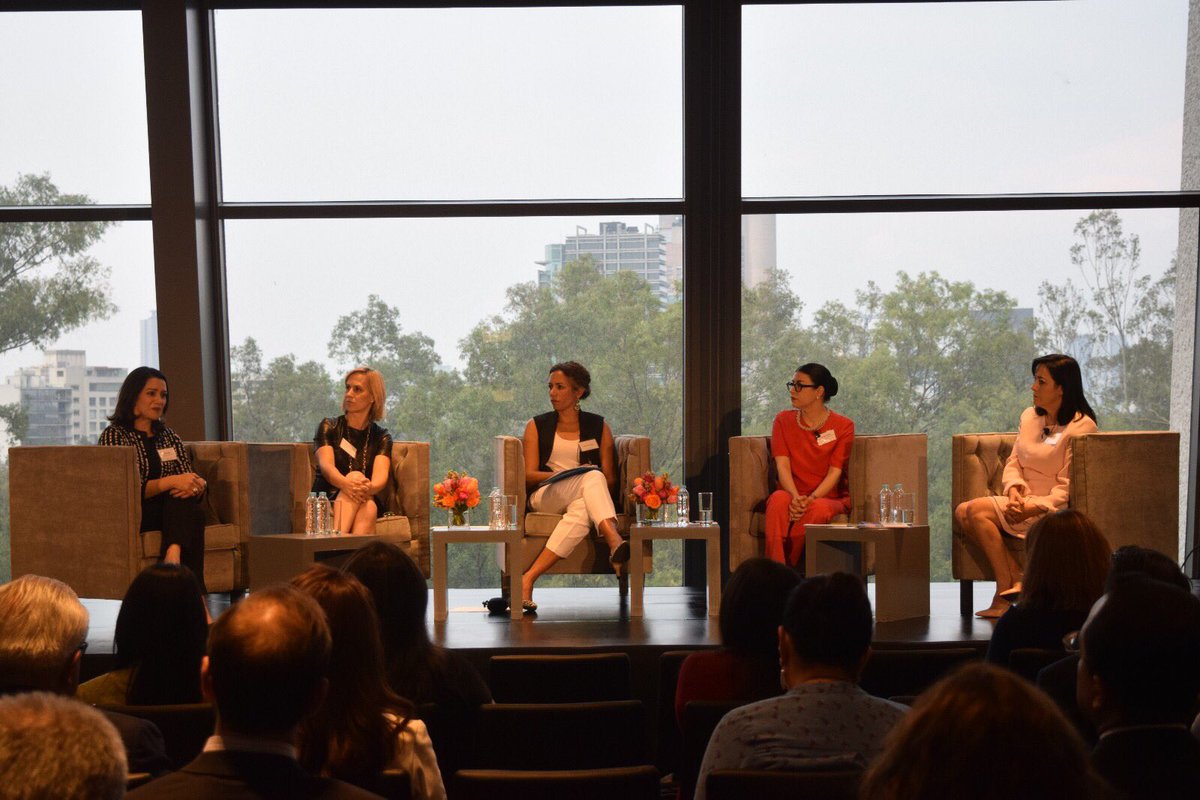 Durante participación en Panel <a href="/ClearyGottlieb/">Cleary Gottlieb</a> Perspectivas de Mujeres Líderes:"México creció 2.7% en 1T2017 mayor a esperado x analistas"