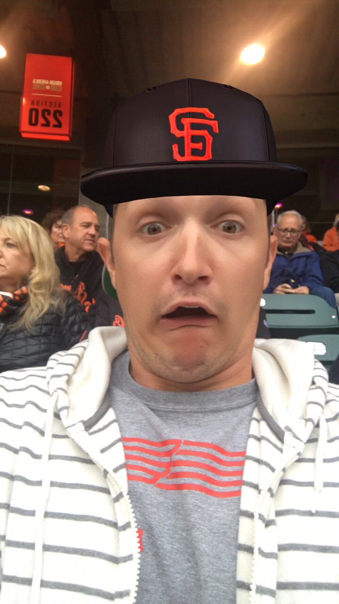 Favoriteaverett's tweet photo. First Giants game!!! #attpark https://t.co/Lh3ysyOQqZ