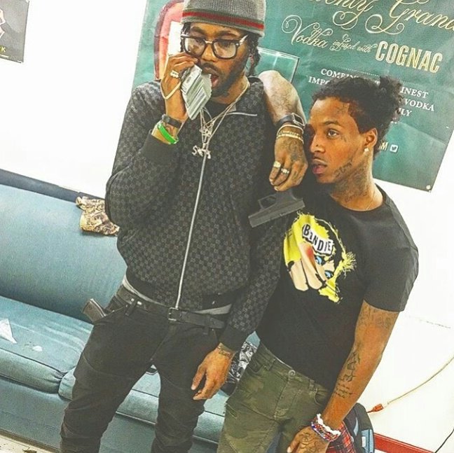 30kTraee's tweet photo. Bunch Of Yal Love These Niggas But These My Niggas Real 1.5 Shit Candler Rd https://t.co/NRaN5UCt0H