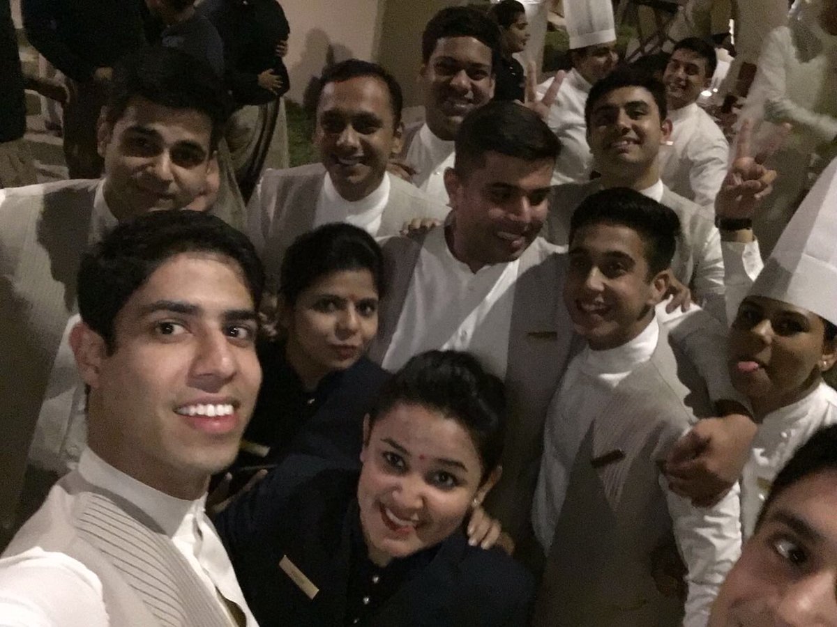 Hanandchahl's tweet photo. #TridentExperiences. It's not just work, it's about the bond which we share @TridentGurgaon @TridentHotels https://t.co/omPhQM1EFO