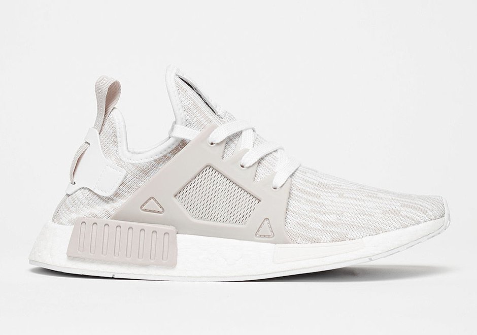 Jess_supreme's tweet photo. Pearl Grey NMD XR1s for the ladies... 😍😍😍
Release date: May 20th, 2017. Are you ready?
=»https://t.co/k1p2M8bQ1U https://t.co/G0iQTf1jxz