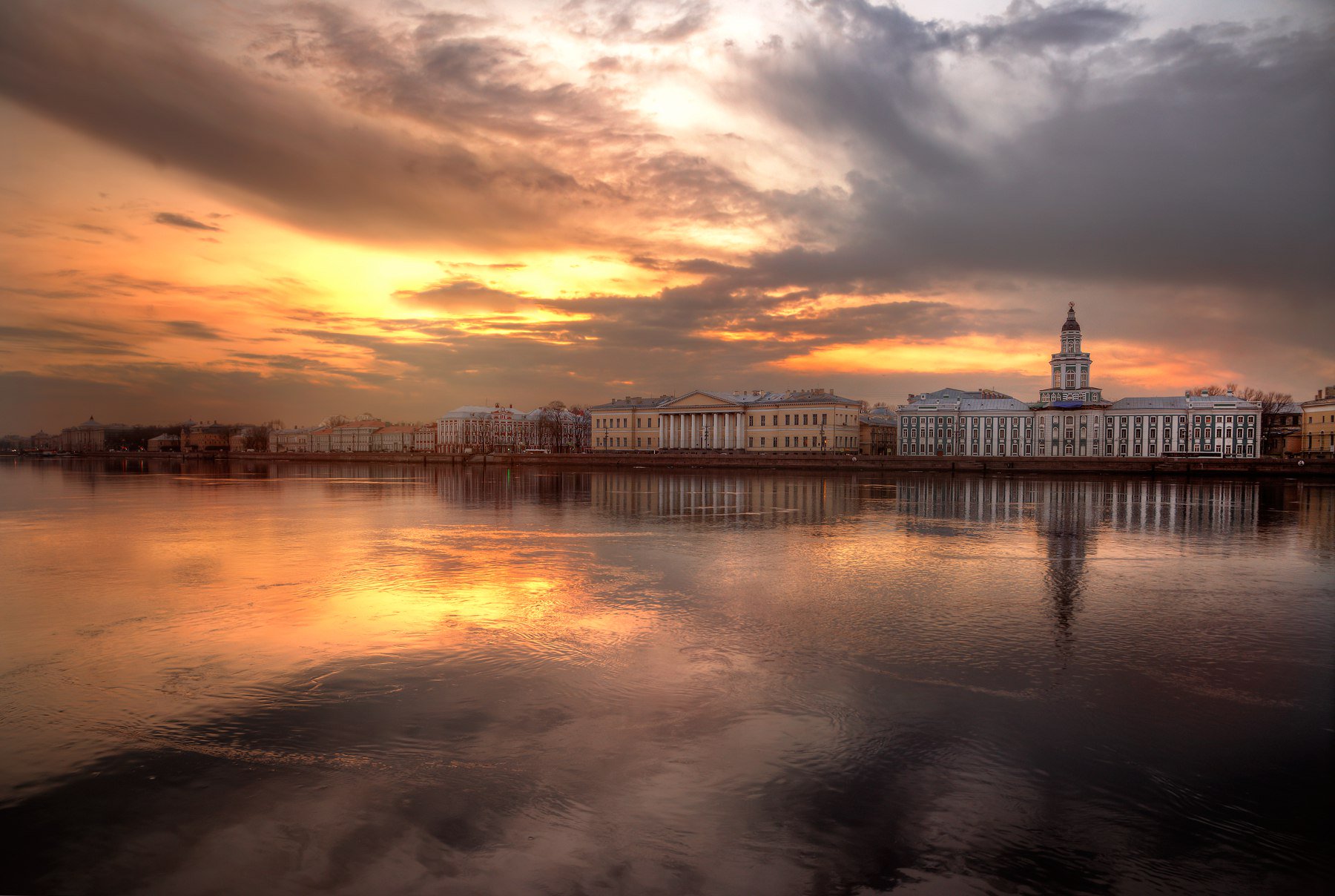 Весенний рассвет СПБ