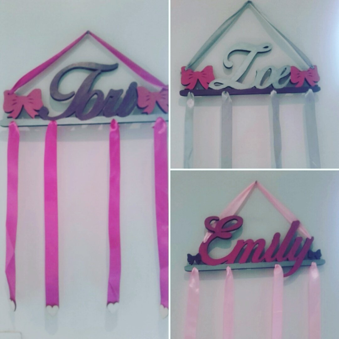 cuteyframes's tweet photo. Princess bows #bowholders #girlybows https://t.co/vETmkfpg1P