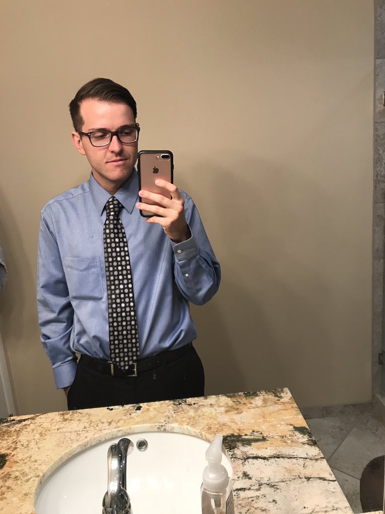 donteverspeakit's tweet photo. This is the first day I started dieting, can you tell a difference between then and now? https://t.co/kGvLeZTpB8
