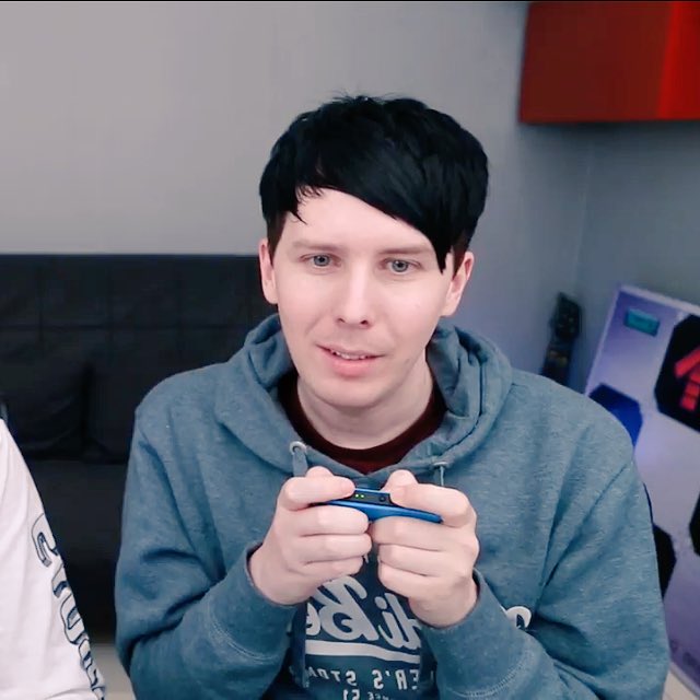 asleepyhoweII's tweet image. he's so beautiful i want to stab my self