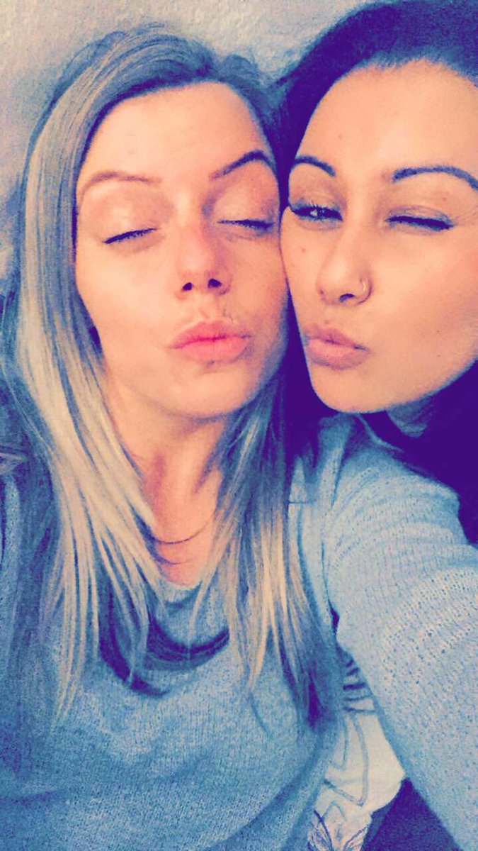 CaneyLaura's tweet photo. #Portugal#squintysue https://t.co/PNGNAzcn4C