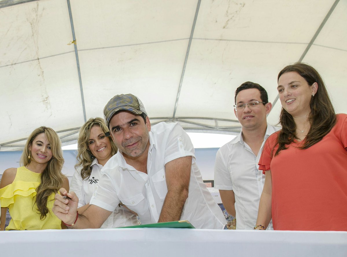 Hoy firmamos acta de compromiso para el inicio de una de las nuevas #SedesSENAEnAtántico para formación en gestión energética.