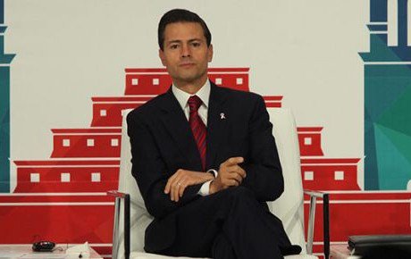 lasillarota's tweet photo. Empresas fantasmas y compadrazgos con EPN: El nuevo escándalo de corrupción que se filtró en internet  https://t.co/5NBnoC1AOF https://t.co/Dhxd7rJ1Sx
