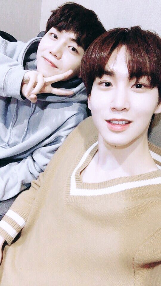 MooncakeChannel's tweet image. 💖 #UniverseSelcaDay 💖