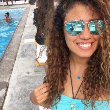 Doaa_ElSebaii is LIVE on Loops. #Talk loopslive.com/s/691789/v3059…