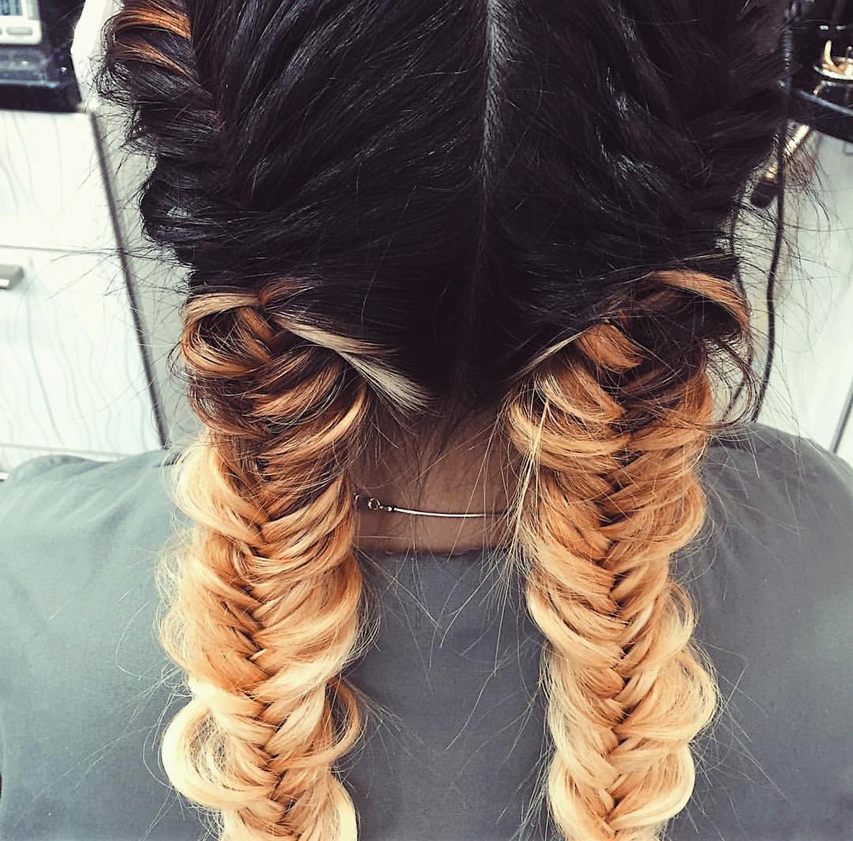 RoyalEdelweiss's tweet photo. We love summer hair!! Stop by for a new summer ombre or balayage or this summers hottest hair trend dutch braids😍 https://t.co/misfGfsn8f