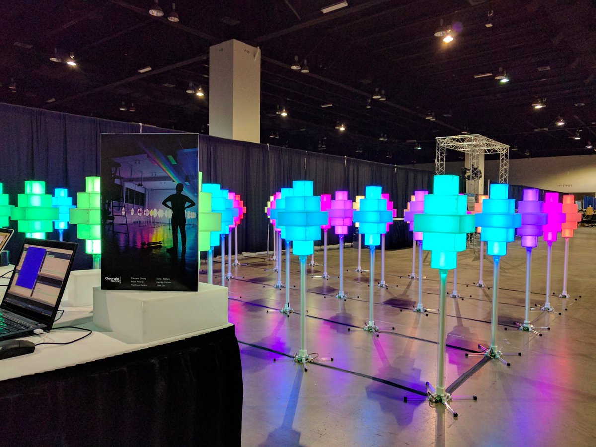 IPDLatGT's tweet photo. Here's the crowd at #gameoflight during the opening of Interactivity at #chi2017 last night. It's always good to be near the beer line. https://t.co/rsGzdMWtKJ