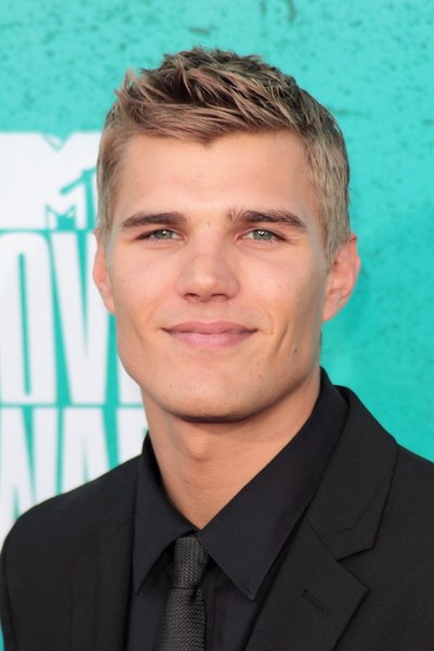 Happy Birthday Chris Zylka 
