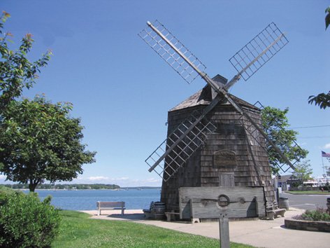 LanaiCollection's tweet photo. Sag Harbor ⚓️ We can almost taste the salty air! #Summer2017 #LANAIxSagHarbor https://t.co/EfspQjAavB