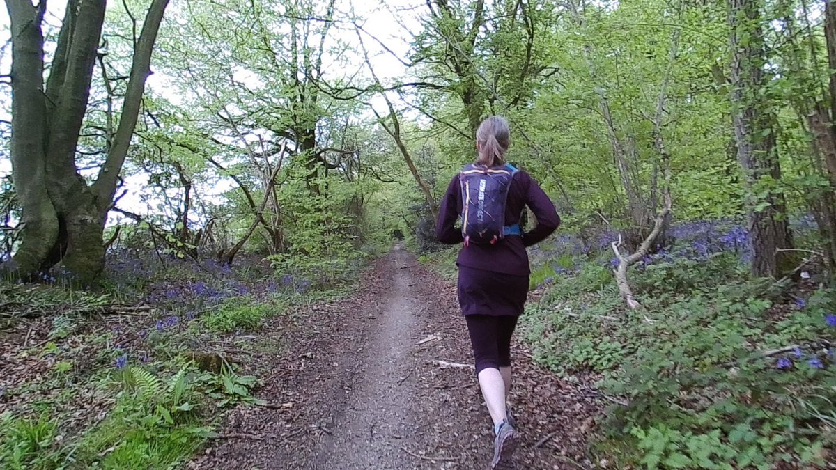 smarklight's tweet photo. Went for a 61.2km long run https://t.co/XDFP5u5tn8 #strava #TheOxDroveWay #Run1000Miles #GetOutside #WayfarersWalk https://t.co/VJJ5rhUGa6