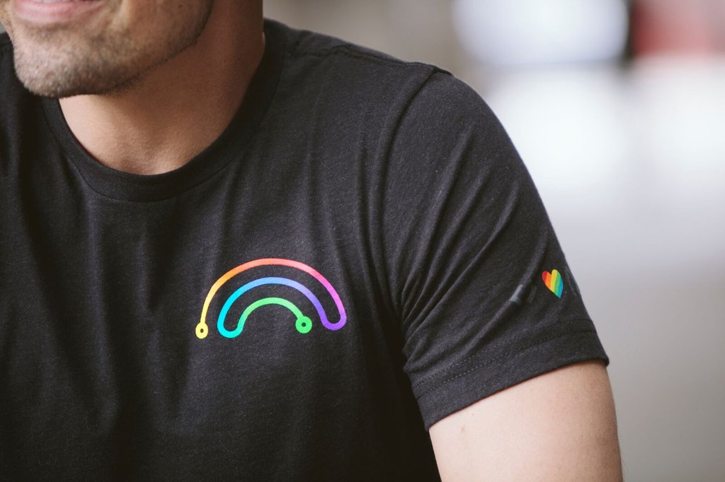 github's tweet image. Proceeds from this year's tees go to organizations that support LGBTQ communities around the world. shop.github.com/products/2017-…
