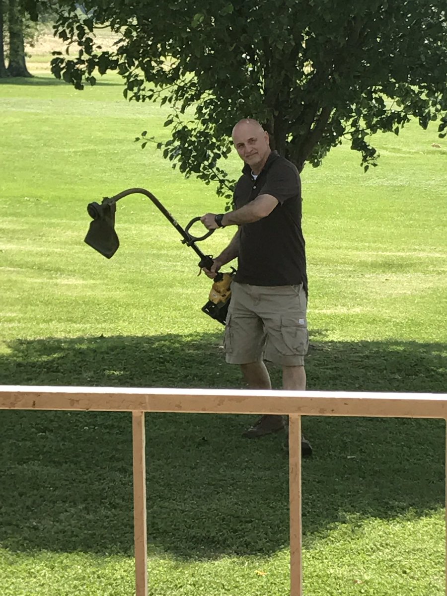 4riversCA's tweet photo. Watch out! Mr. Larry has a weed eater!! #fcatc https://t.co/tzNzdHweU7