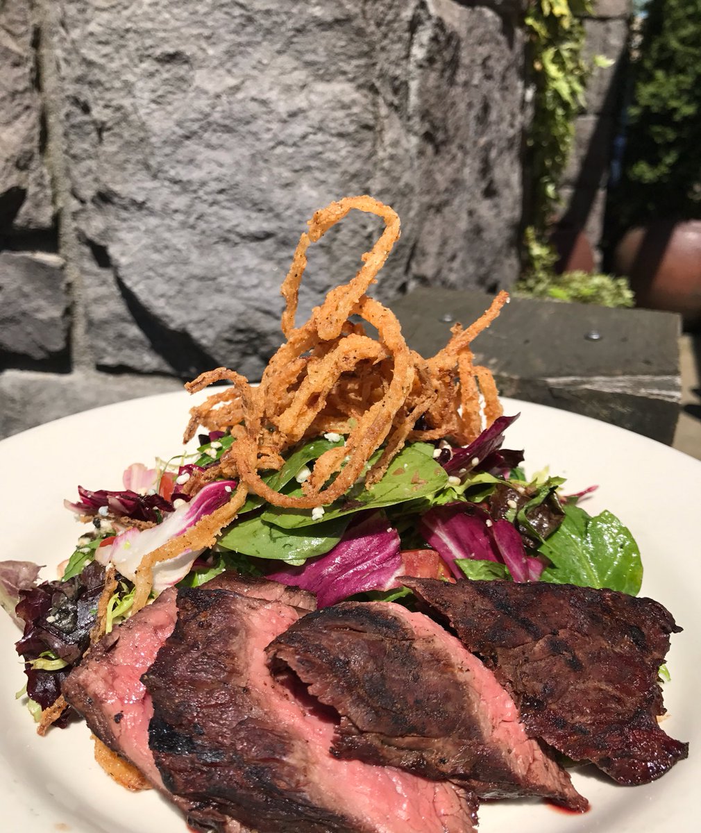 3sixtykitchen's tweet photo. The sun is shining, the patio is open AND it's #NationalSaladMonth! #PNW Perfection! #threesixtykitchen #camaswashington #farmtofork https://t.co/2s1vqT5WNg