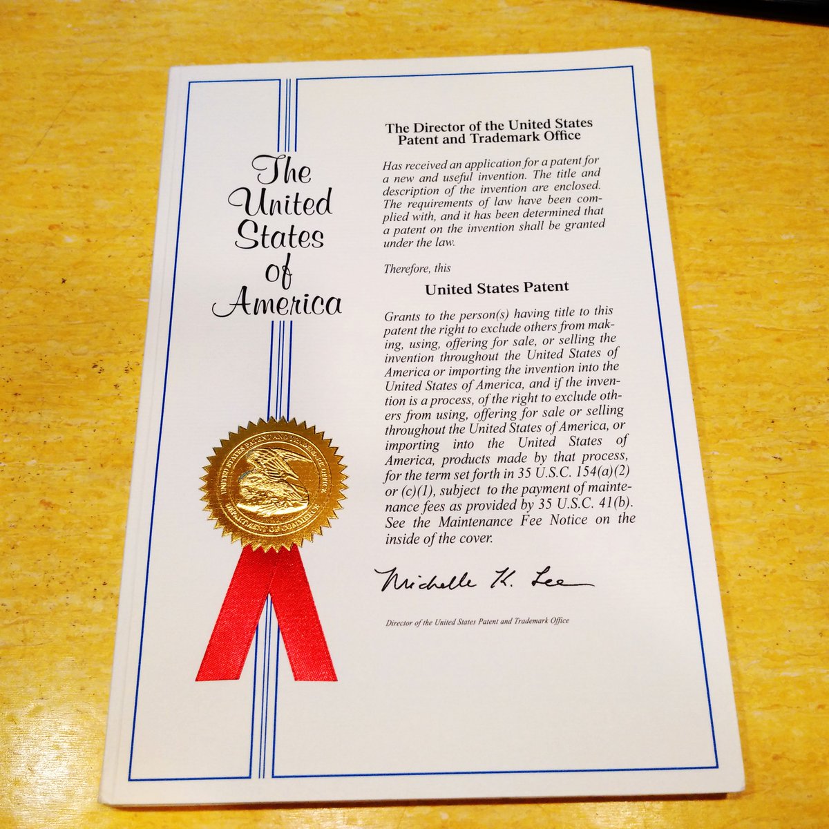 vectorbloc's tweet photo. Champagne popping: @uspto issued patent 9458619 for @vectorbloc Singapore also granted....4 more patents in 30+ countries still coming! https://t.co/aNomECYooP