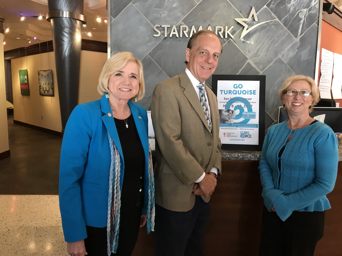 StarmarkIntl's tweet photo. Starmark CEO @PeggyNE, Starmark CSO Chuck Malkus &amp; @MIASF61's Kelly Skidmore "Go Turquoise"-Nat'l Women's Lung Health Wk! #turquoisetakeover https://t.co/uuU1grMeXQ