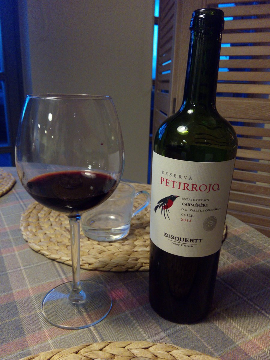 GreatGreyTryjan's tweet photo. #dailydrinking dziś z rodziną #biodiversity bierzemy z @winemaps padło na Chile @ChileWines @ChileWineTrails @chilewinemarket  Good chioce! https://t.co/7sLOzx2usI