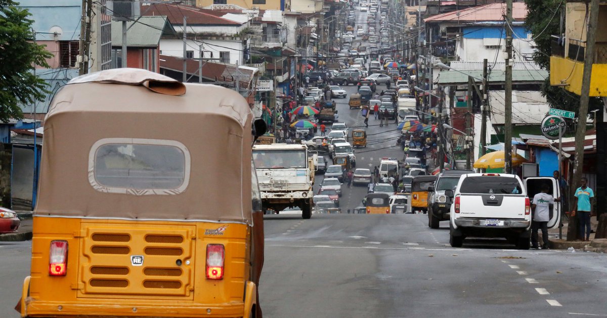 StartupUltra's tweet photo. 13 Dead From Unexplained Illness In Liberia https://t.co/gmtj9C6jWx by @LaurenWeberHP of The Huffington Post https://t.co/KmuhfTCoZP